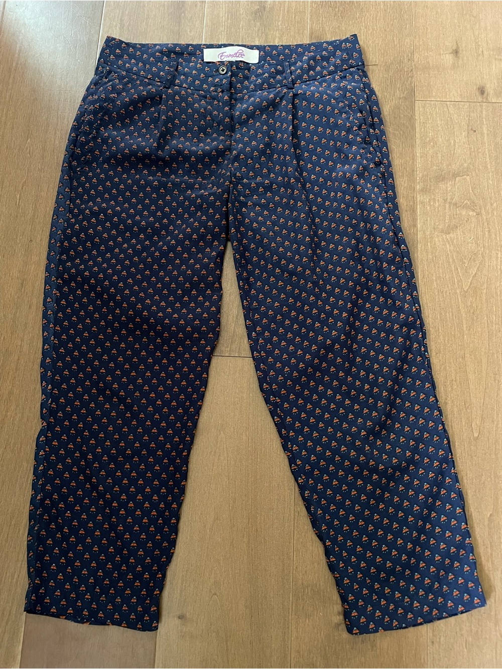 Emmelee for F.C. Navy Cropped Pants with Orange Motif